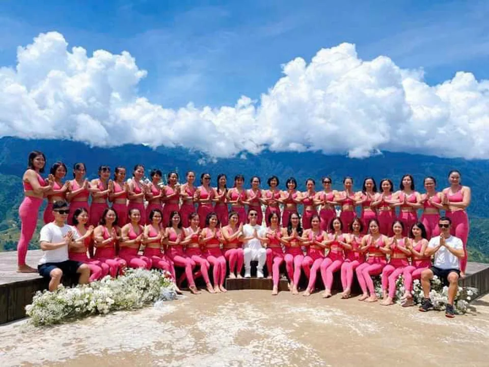 Kết nối cùng cộng đồng Yoga Thân Khí Thiền giữa núi rừng Tây Bắc